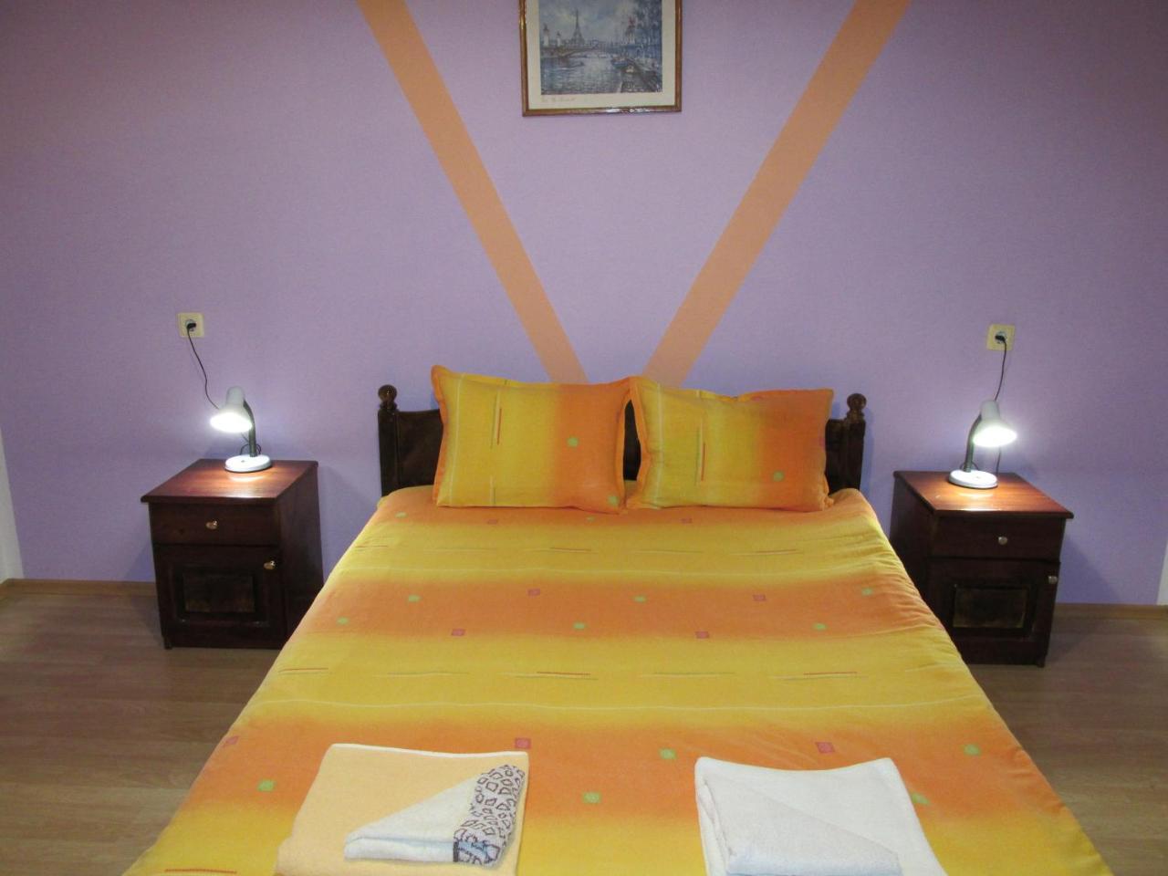 Pri Orehite Guesthouse Oreshak  Exterior photo